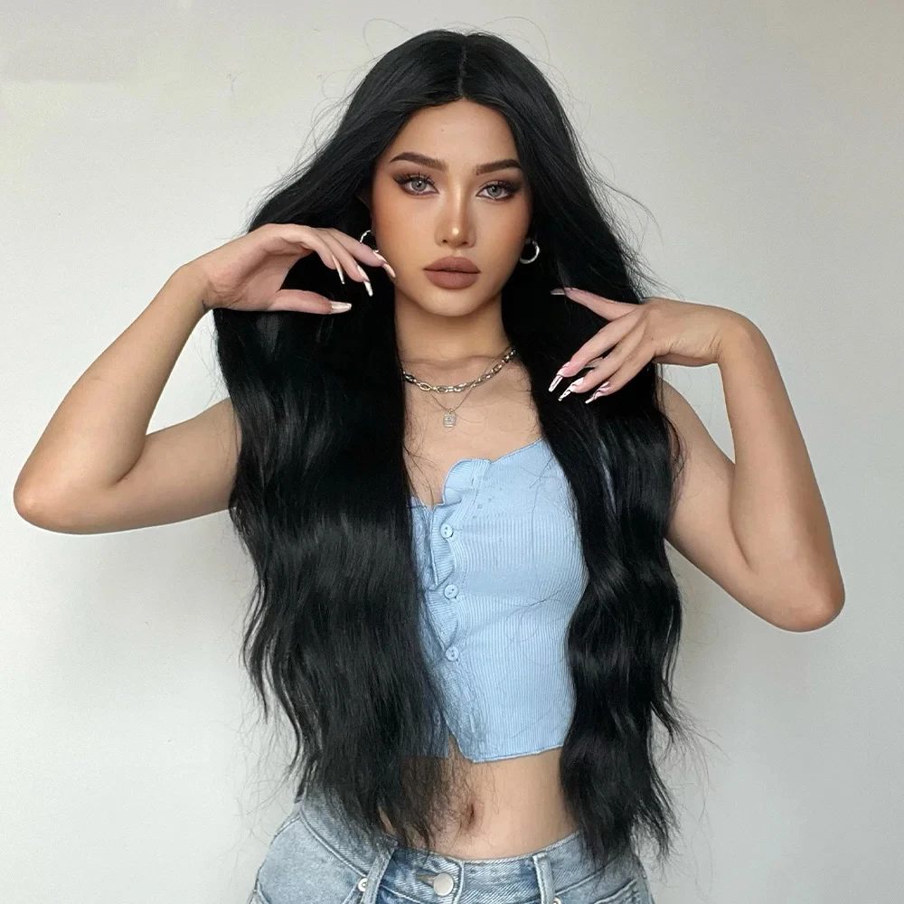Large Inventory Long Curly Wavy Hair Wigs Fashion Gradient  display picture 3