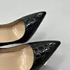 Tacco corto 8 cm con motivo pietra nera