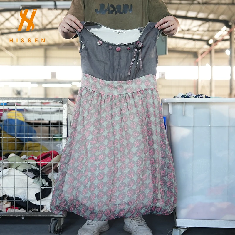 Second Hand Dresses Wholesale Women 2nd Hand Clothes Bales Mixed Used Clothing Branded Vestidos Usados Robes Vintage Second Hand Dresses Wholesale Women 2nd Hand Clothes Bales Mixed Used Clothing Branded Vestidos Usados Robes Vintage