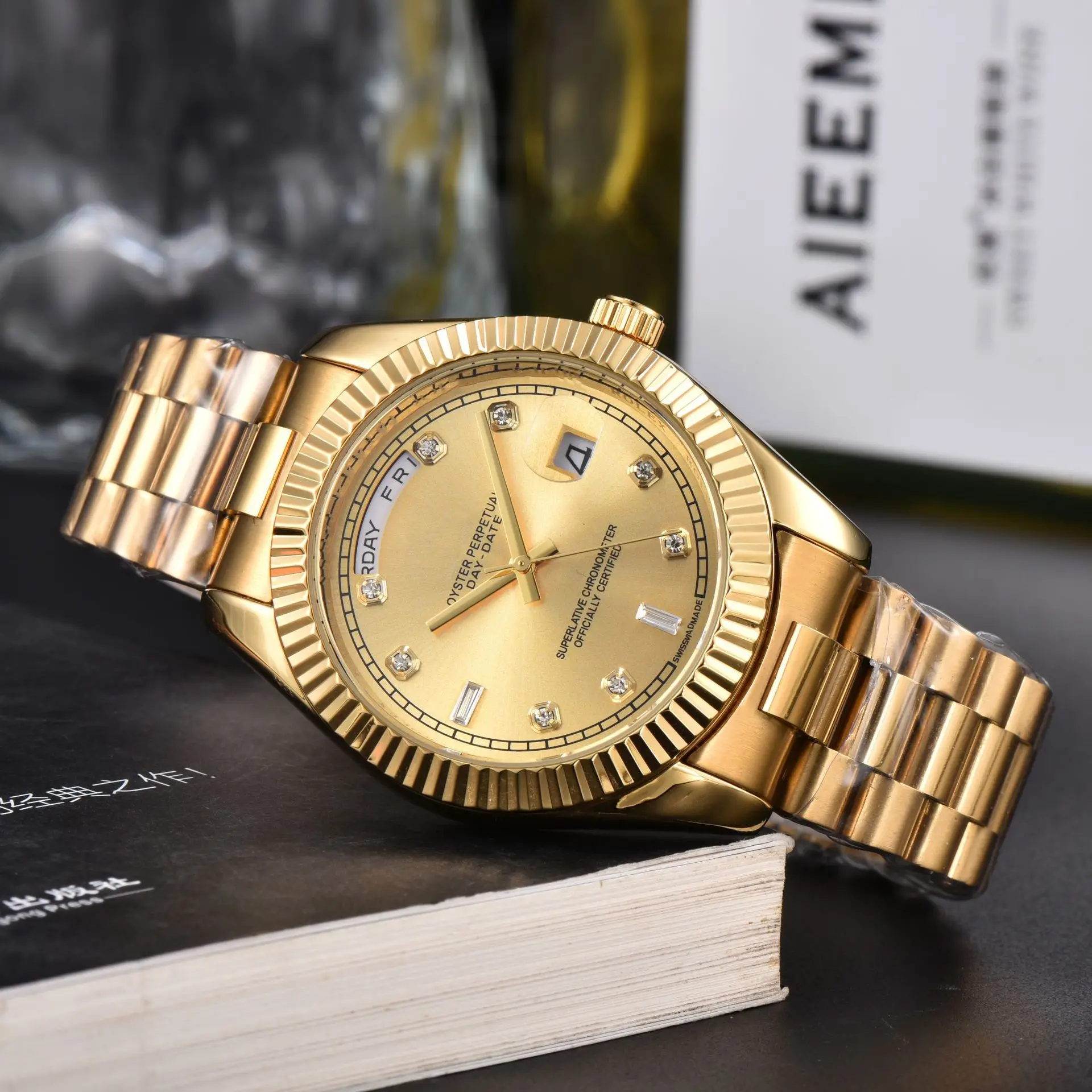 Diamond Quartz Men's Watch OM-208875