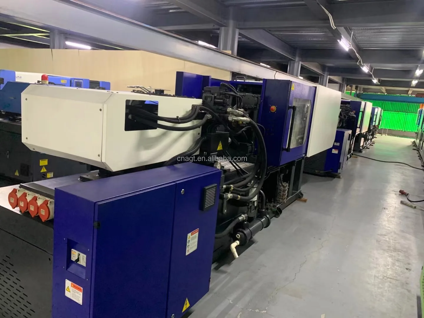 Pressurized Injection Machine 130T Haitian Pressurized Plastic Injection Molding Machine Used ...
