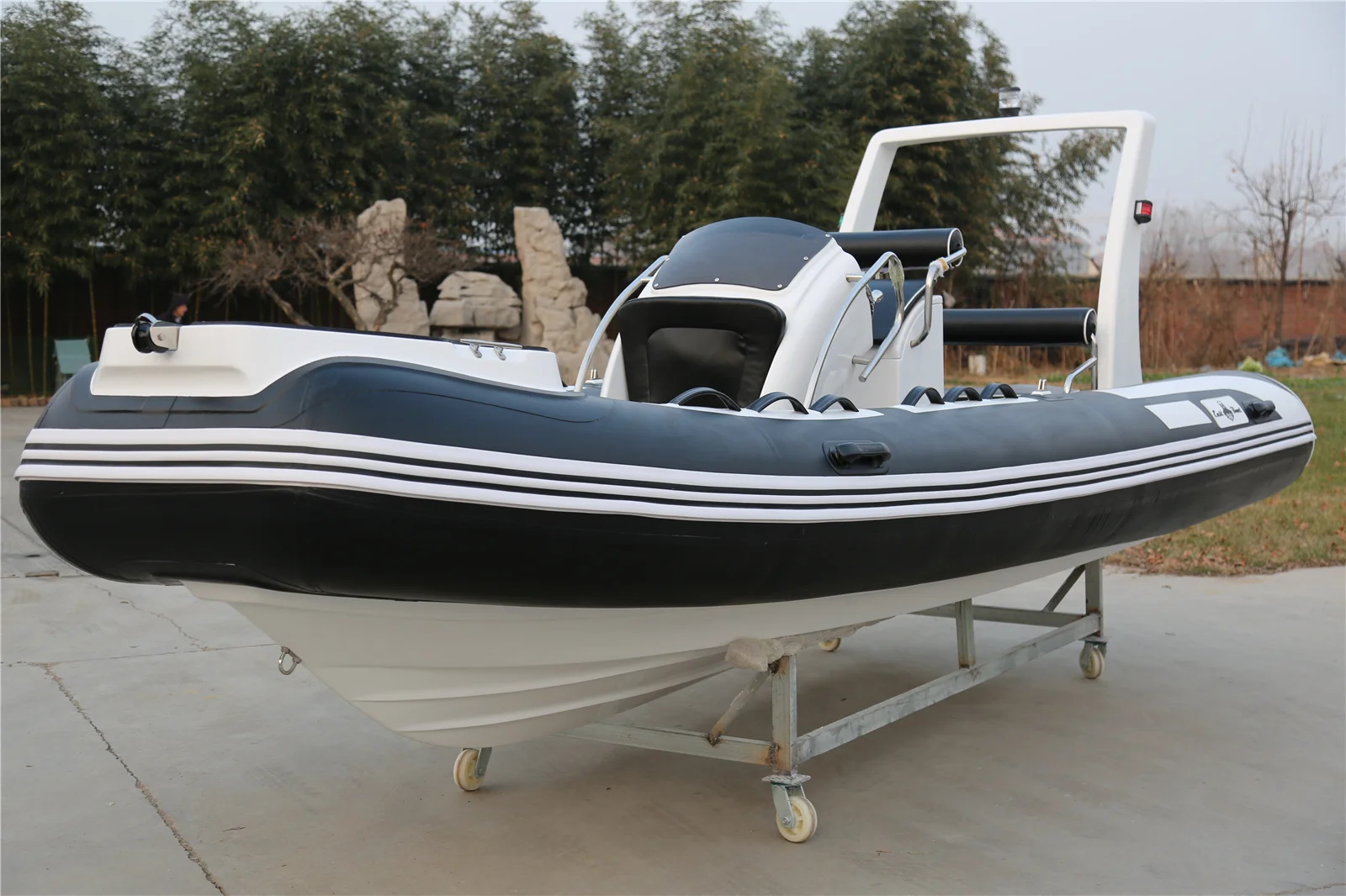 CE 5.2m pedal kayak house rigid inflatable boat pontoon boat with engine