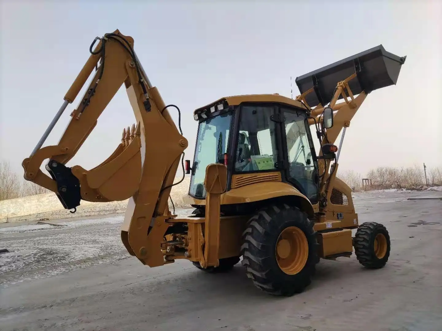 Cheap Price SHANMON Digger SAM388T 1 CBM Bucket Backhoe Wheel Loader with Hammer