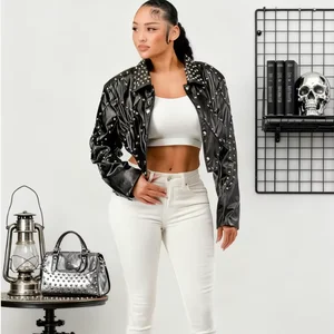 Women's Solid Short PU Leather Woven Jacket Rivet Design Button Decorations Y2K Style Autumn/Winter Fashion Spice Girls Inspired