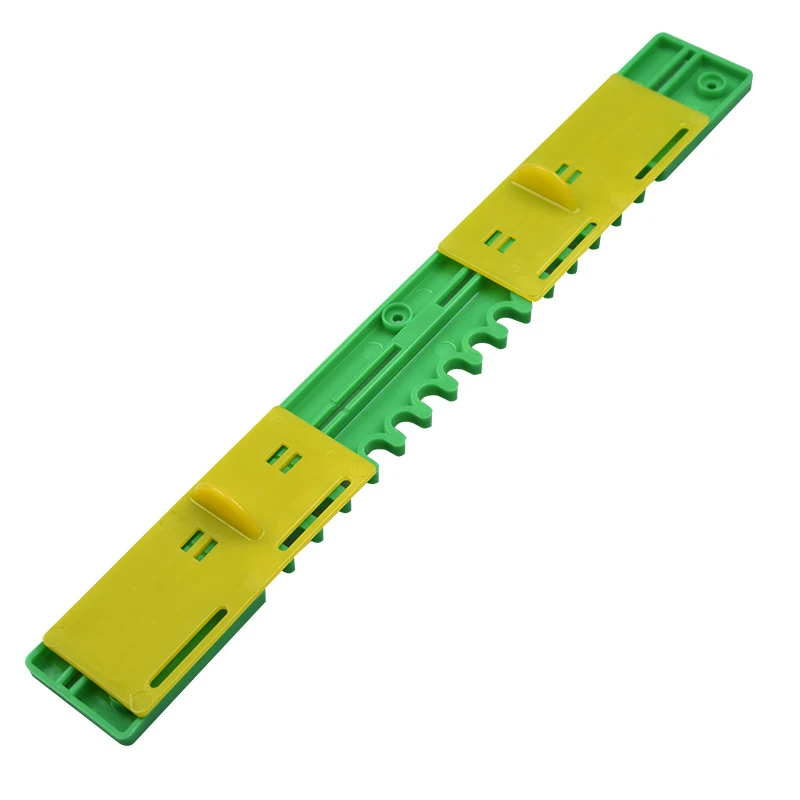 Apiculture Equipment Beehive Accessories Bee Box Door Plastic Beehive Entrance Gate