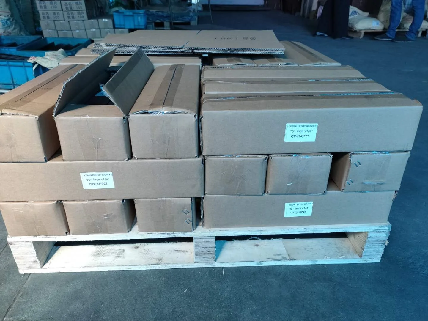 Гранитные кварцевые столешницы Опорные кронштейны