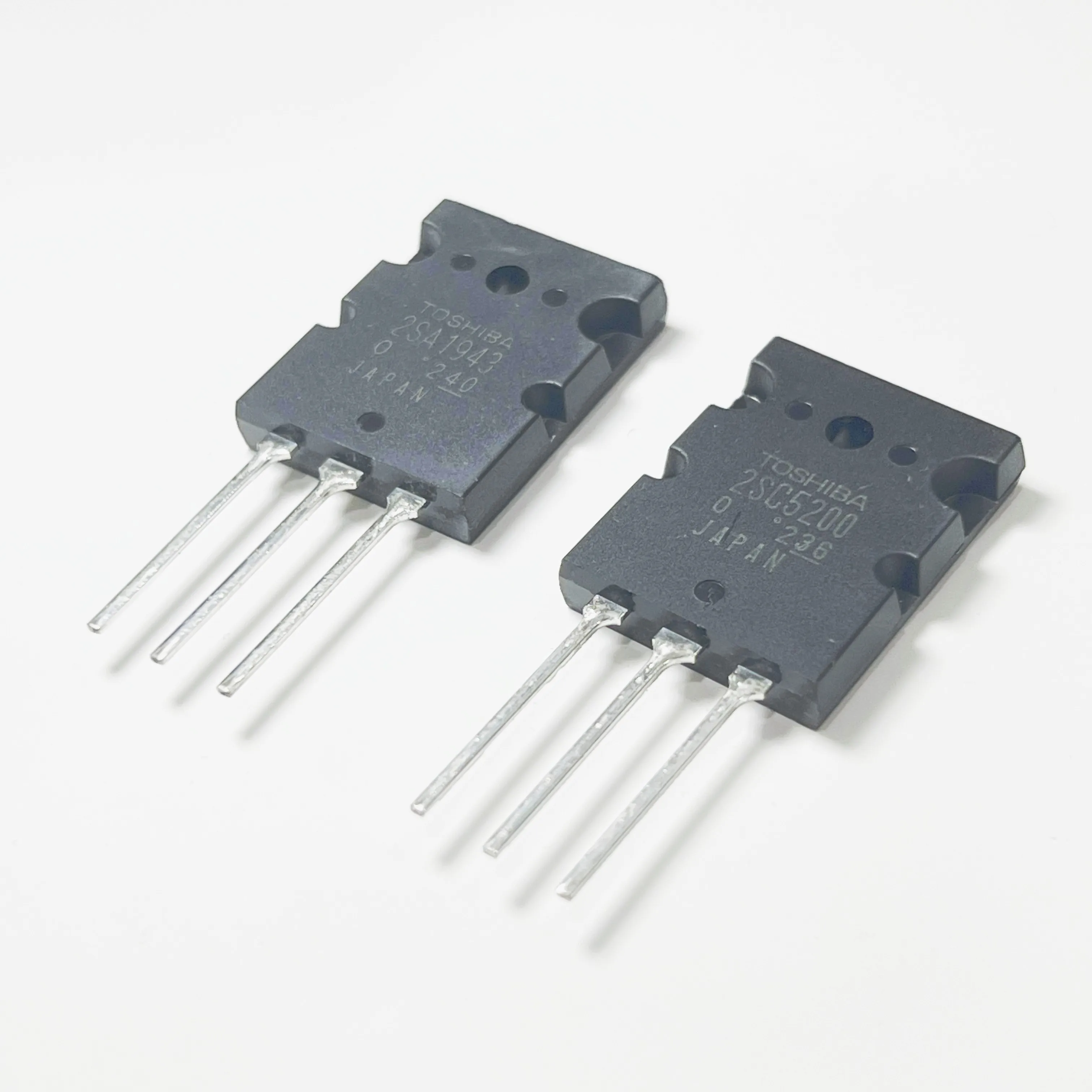 Low price MOQ 1pair original 2SC5200 2SA1943 A1943 C5200  2sc5200 2sa1943 audio Mosfet power transistor amplifier
