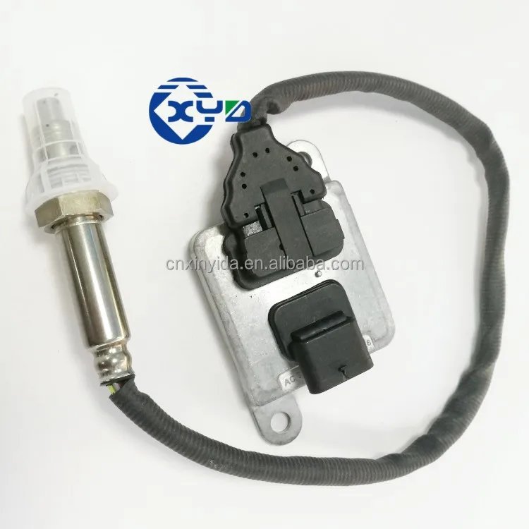 XINYIDA Truck SCR Parts A0009053706 5WK9 6683F NOX Sensor a