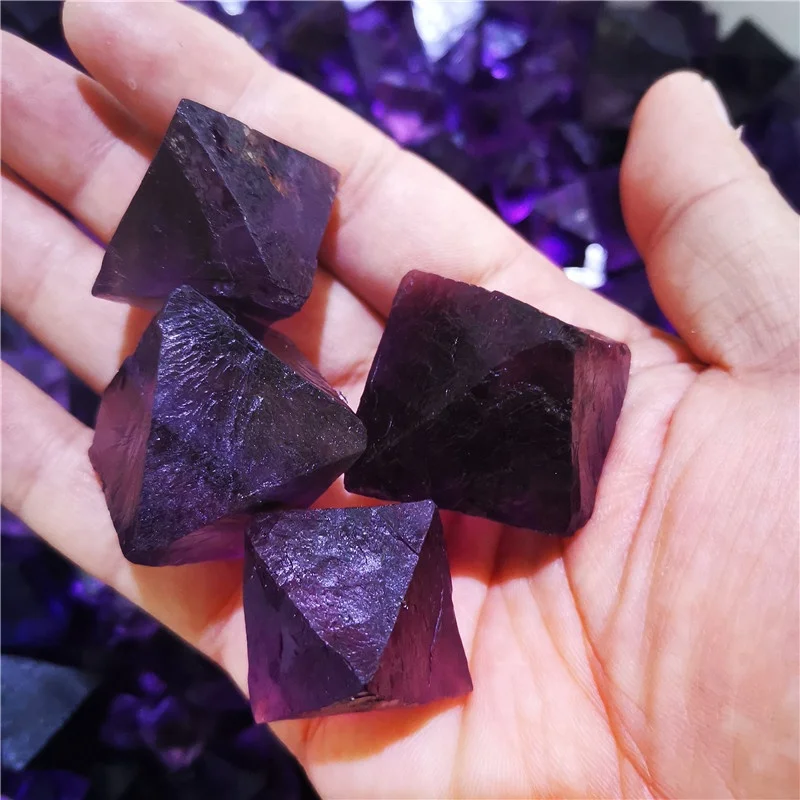 紫水晶(八面体) 卸売天然高品質クリスタル八面体石英石多面体ブルーパープルフロー