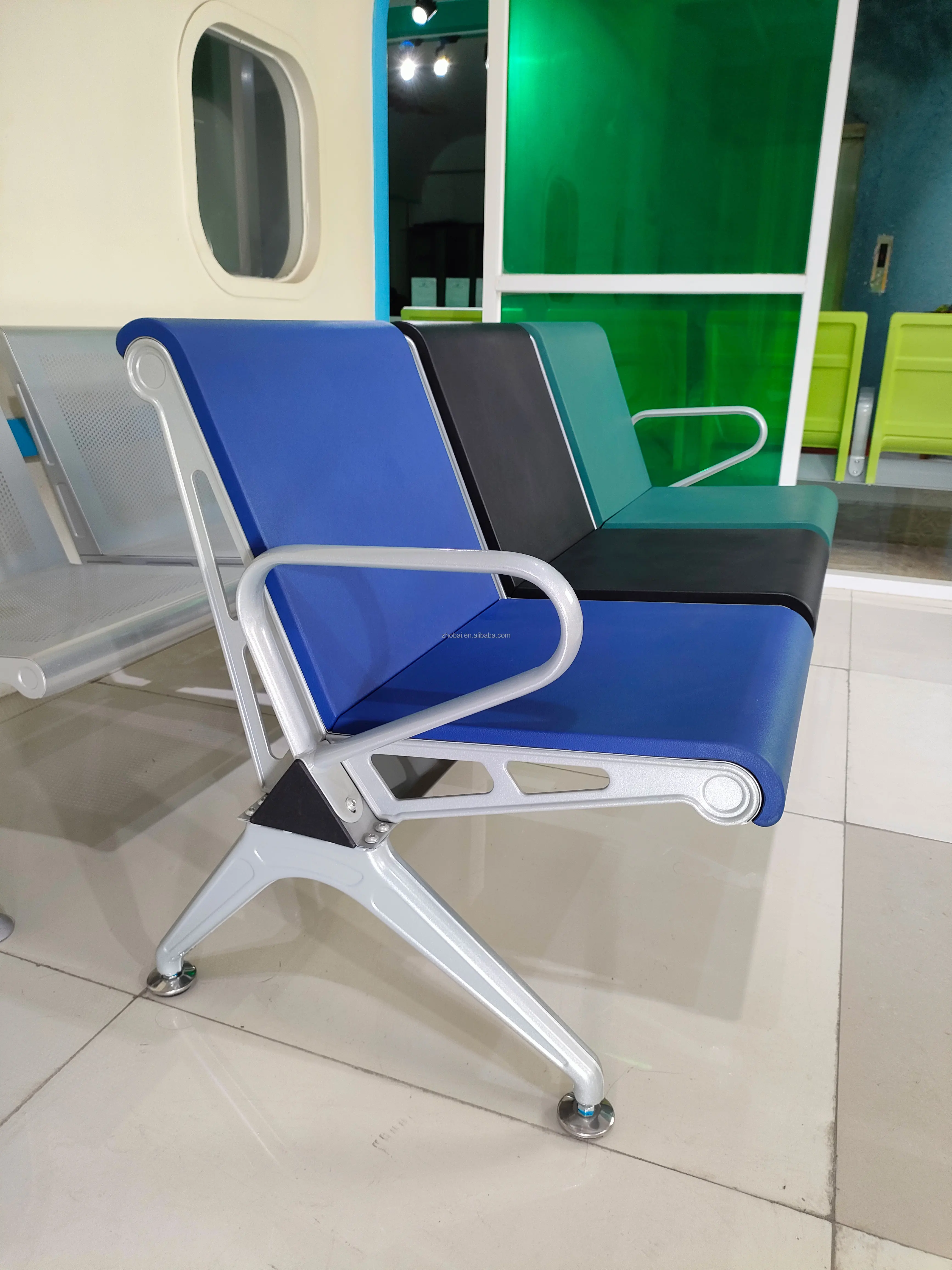 High Quality Customized 1 3 5-Seat PU Hospital Waiting Chairs Modern Design School Clinic Dental Office Eco-Friendly Durable 4