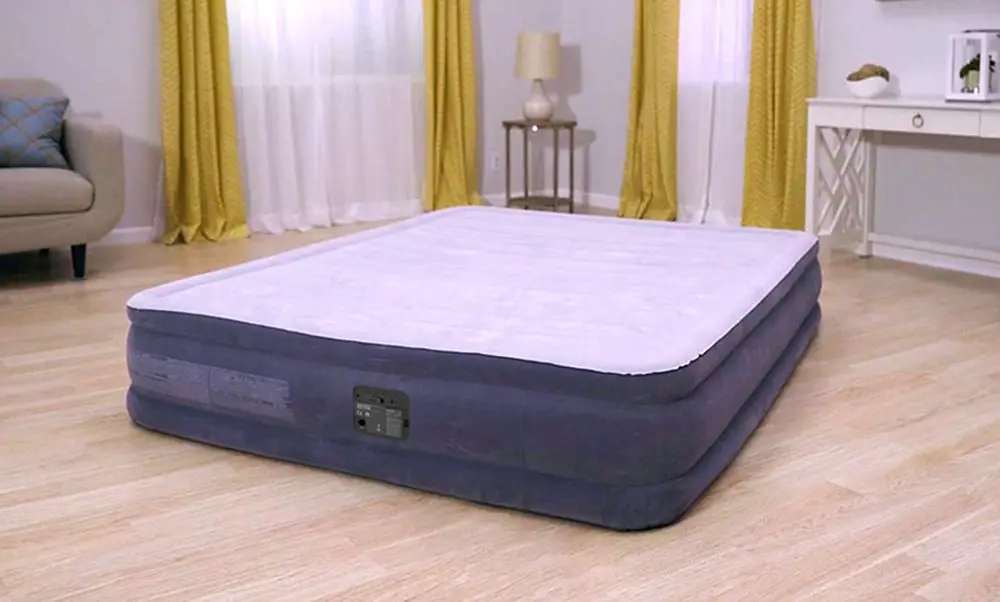 Intex Matelas gonflable surélevé de 45,7 cm avec pompe intégrée