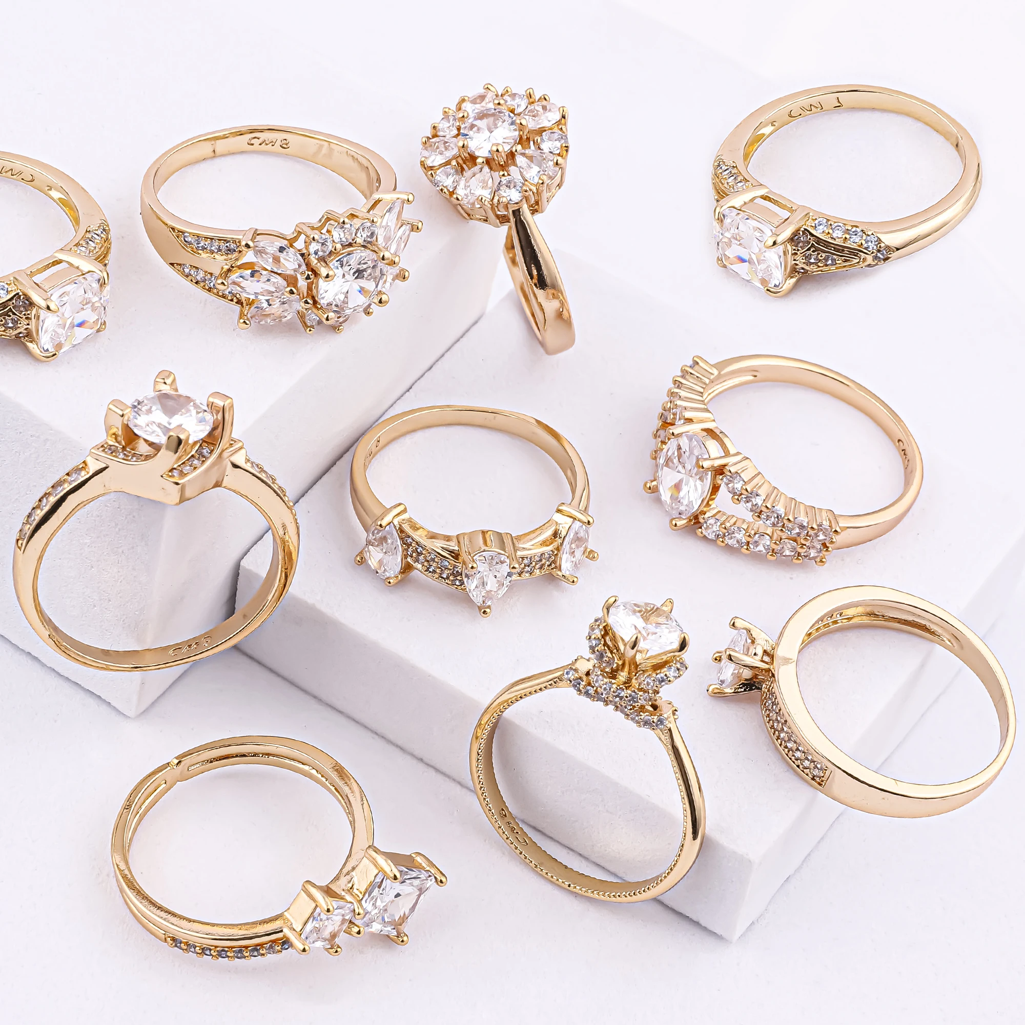 Wholesale Jewelry Party Engagement Wedding Fashion Rings Gold 18K Gold Plated Ring Cubic Zirconia Ring for Women