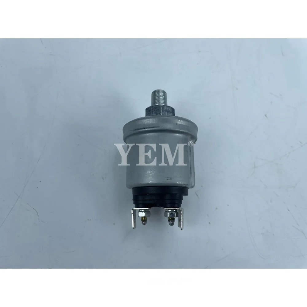 For Liebherr D924 Oil Pressure Sensor 6000900 Engine Parts 4