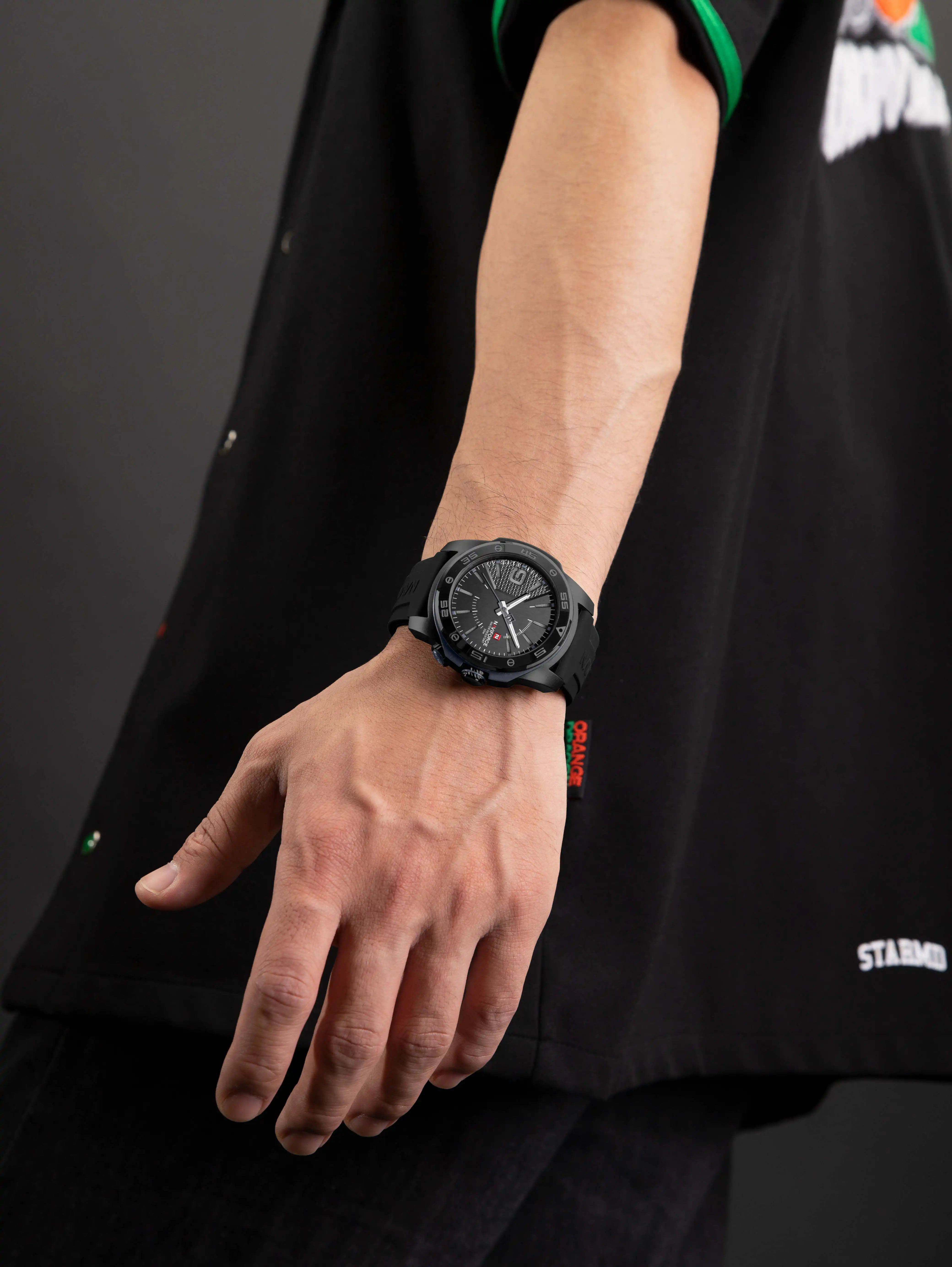 NAVIFORCE NF7112 Original Quartz Watch for Men Simple Silicone Strap 3Bar Waterproof Luminous Watches