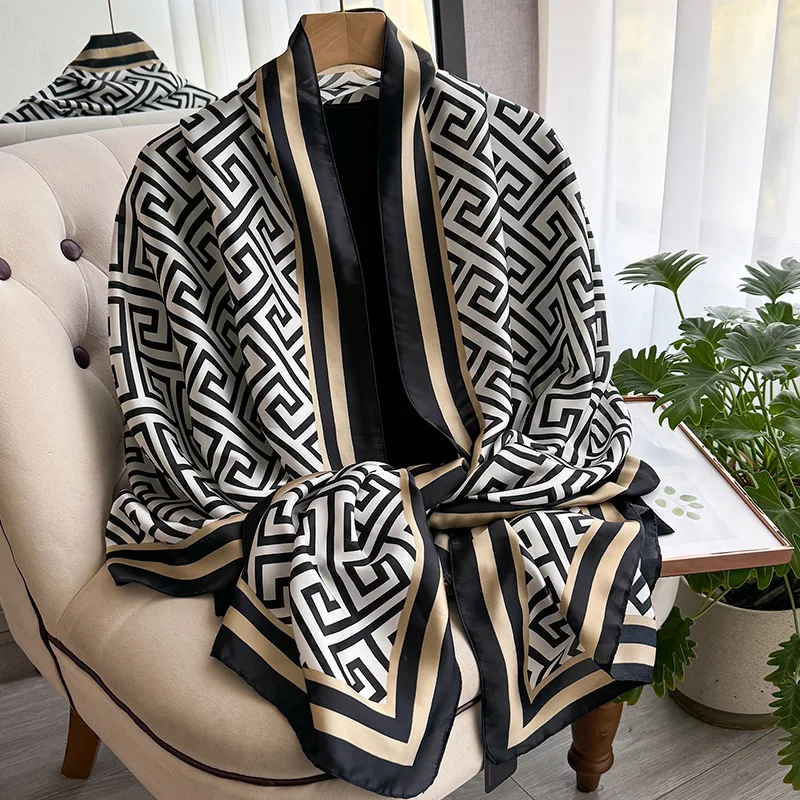 女王蜂 スカーフqb luxury silk scarf