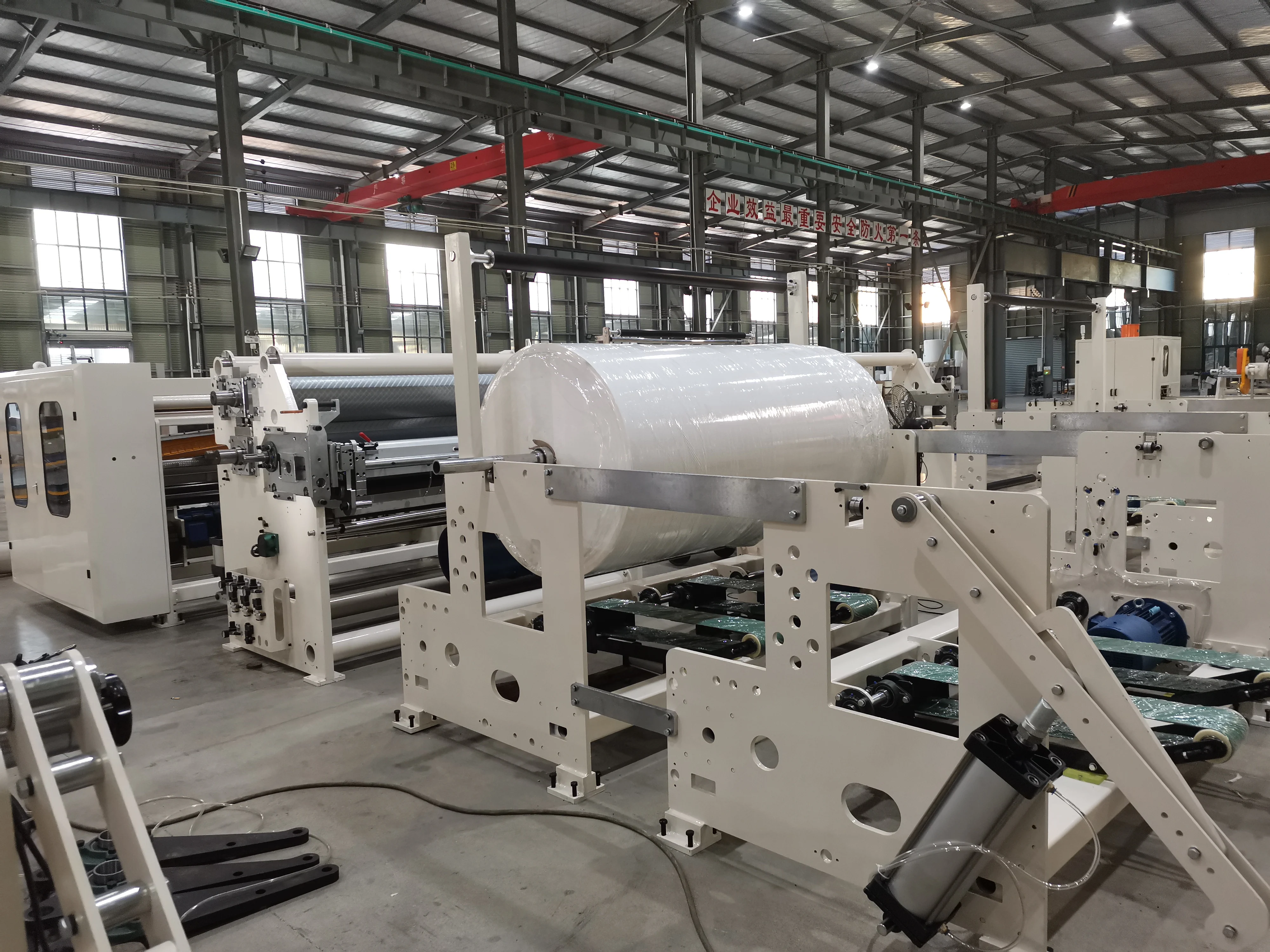 Welldone Full Automatic Toilet Paper Making Machinery Efficient Paper Product Manufacturing Equipment