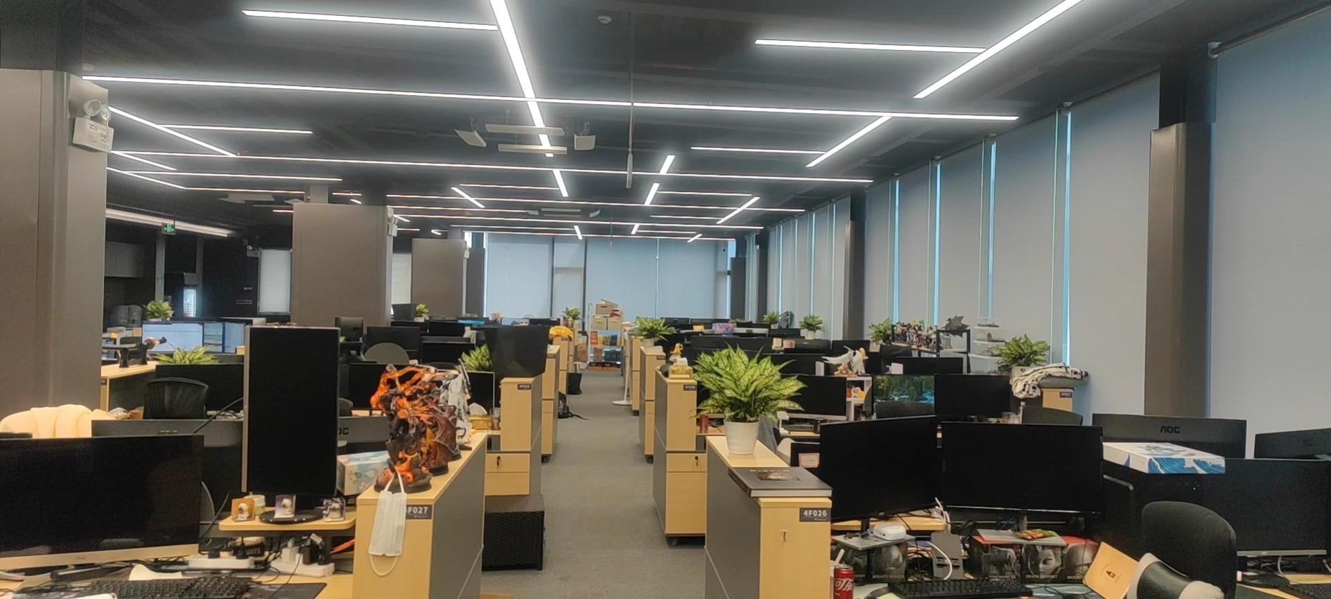 Guangzhou Phoebe Leather Co., Ltd. 1