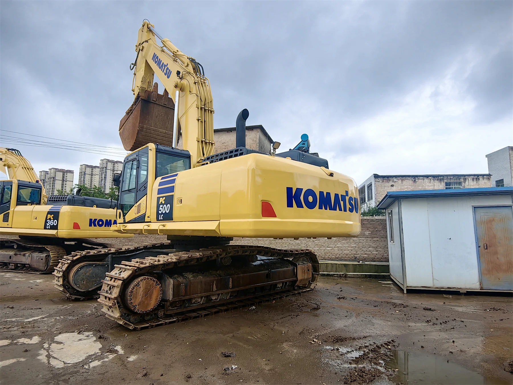 Komatsu PC500-10 Heavy Earth Moving Crawler Excavator
