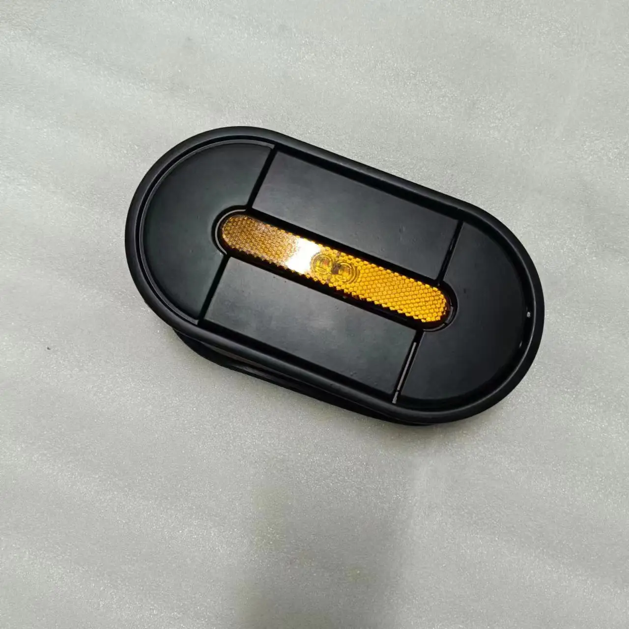 Chineses Factory Price Bus Spare Parts Bus Auto Door Lock Kinglong Bus Luggage Door Lock for Yutong