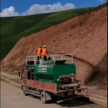 Six Cylinder diesel Powered Hydroseeding Machine Soil Hydroseeder 60-70m Spray Distance