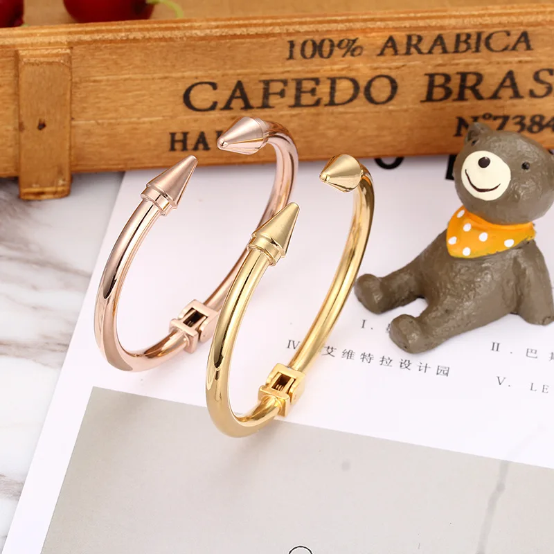 Spring Opening Flexible Stainless Steel Rivet Punk Nail Bracelet Bangle