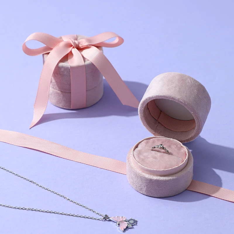 A1 High End Cylinder Velvet Jewelry Box Accessories Storage Ring Pendant Organizer Custom Size Ribbon Gift Box Design supplier
