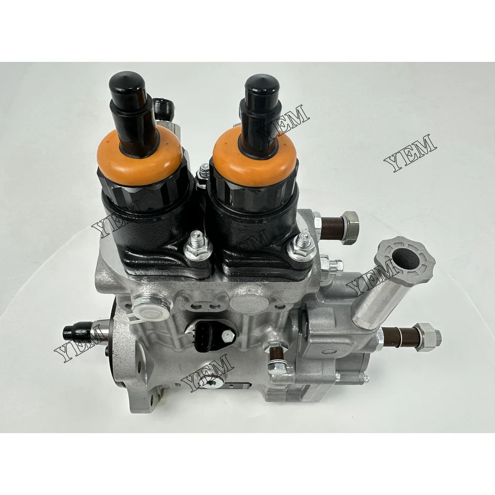 Engineering Machinery Part 6D140 Fuel Injection Pump 6261-71-1110 for Komatsu Engine Part