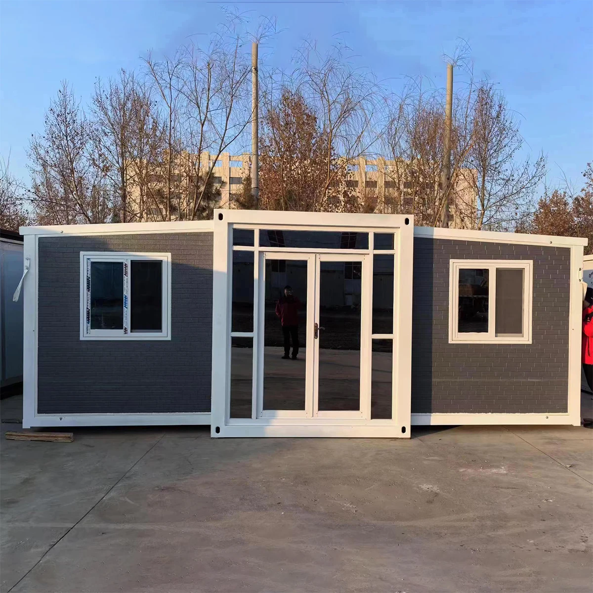 Modern 40-foot Modular and Expandable Flat-packed Lightweight Villa Applications Drive Container Houses