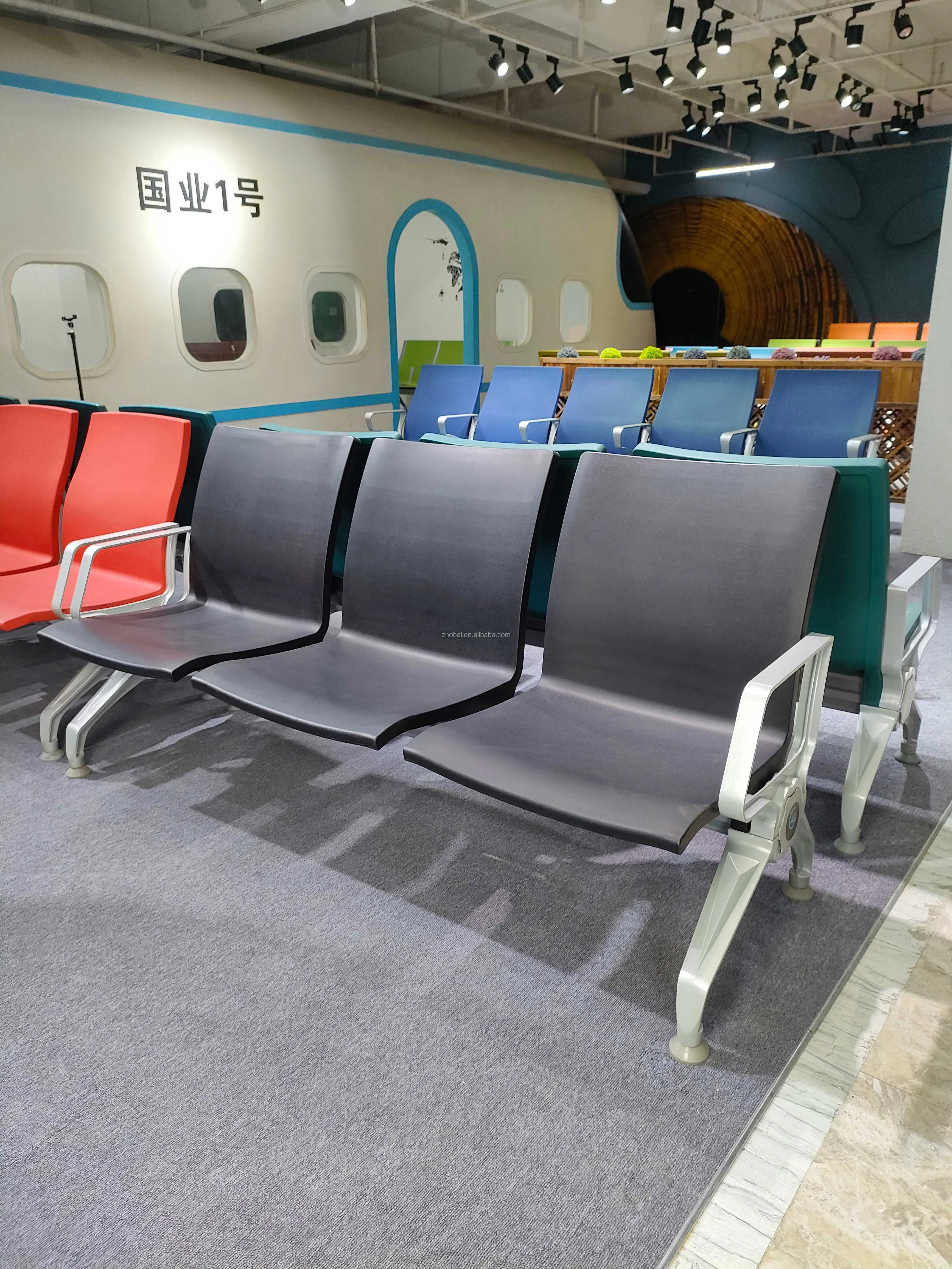 Customized High Quality Modern Commercial 1 5-Seat PU Hospital Waiting Chairs Eco-Friendly Dining School Gym Clinic Dental 3