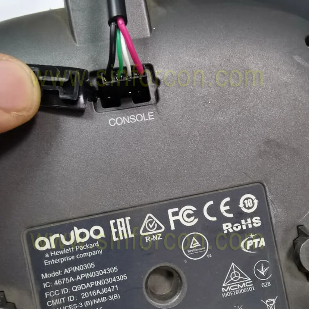 Aruba HPE Networking AP-207用USB 2.0コンソールケーブルJW071A