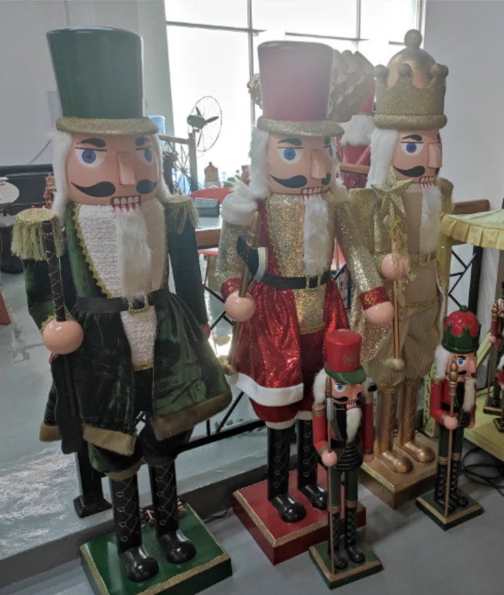 Wholesale 63inch high singing nutcracker soldiers lighting