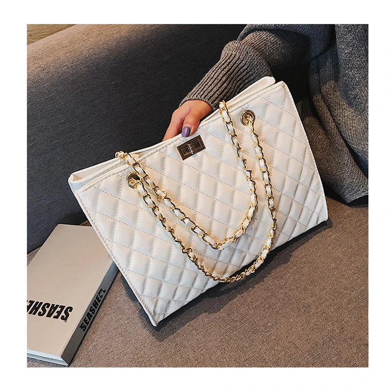 Fashionable New Style Classical Shape Women Travel Bag Small Speedy Handbag  with Shoulder Belt - China Branded Luxury Bag and Clutch Bag Luxury price