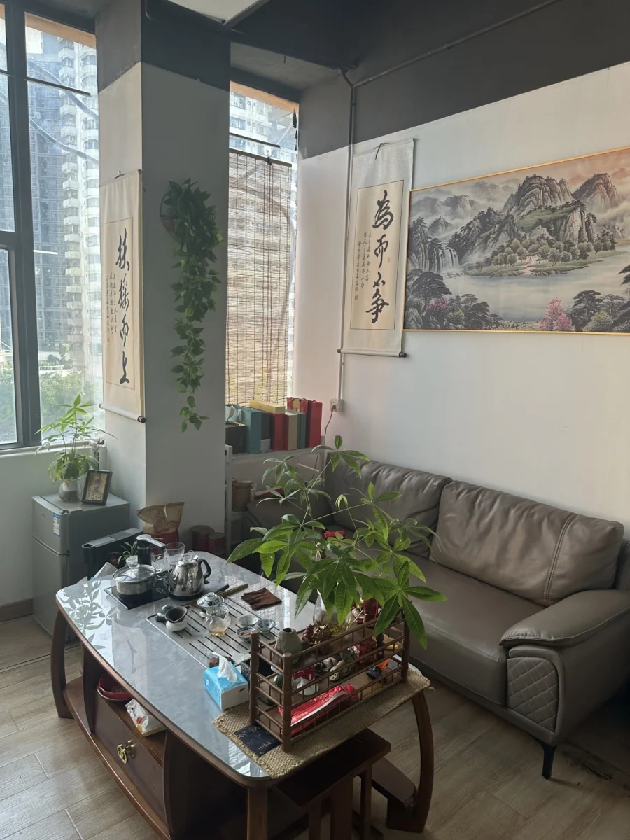 Shenzhen Futian District Lehuifang Department Store 2