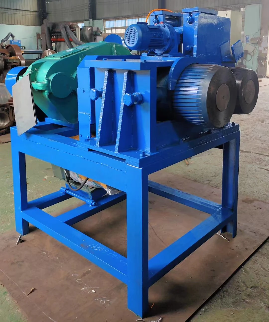 Horizontal Waste Tire Cutter Machine Bead Ring Cutter / Waste Tire Cutting Machine