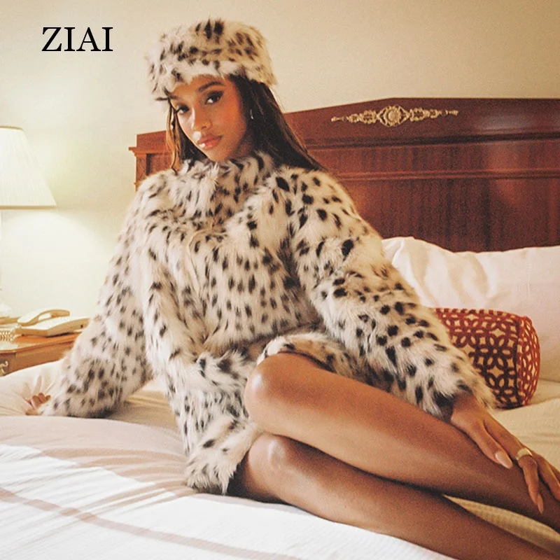 Wholesale Luxury Cropped Winter Natural Half Stand Collar Bobcat
