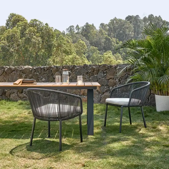 Simple design comfortable outdoor furniture hand-made thin woven rope solid wood garden armchair