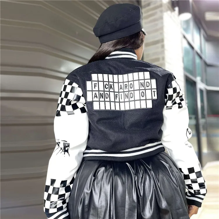00s SWAGGER Check Pattern P-Coat ギャル y2k 00s廃盤❤︎Y2k 平成ギャル 豹柄 ファーコート くま耳 itimi
