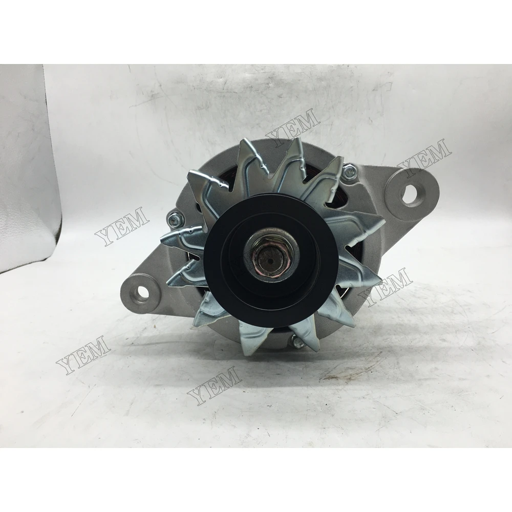 Alternator for Isuzu 4HK1 Engine Parts China Manufacturer 5