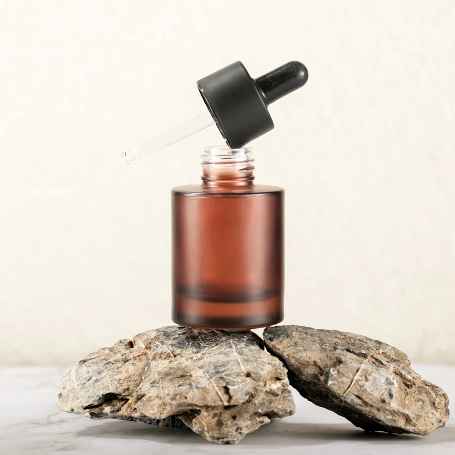 Empty Refillable 1 oz 30ml 40 ml Thick Base Round Amber Glass Serum Bottle Essential Oil Dropper Bottle with Double Wall Cap