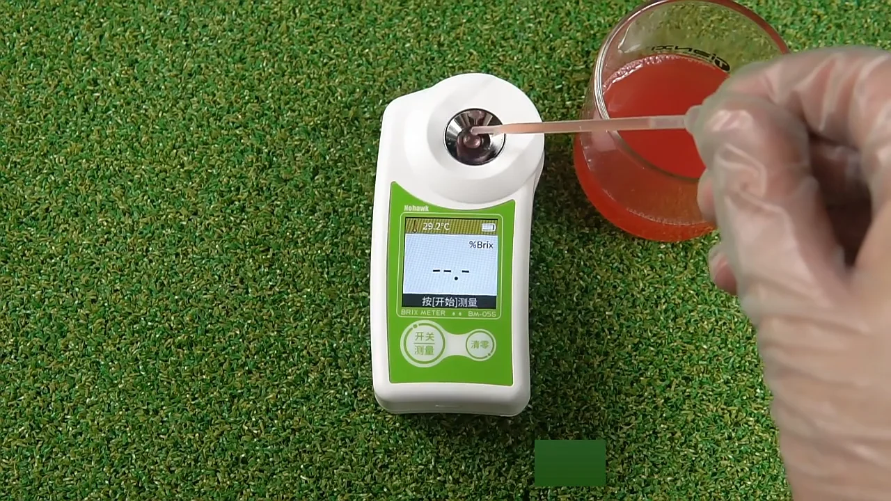 Laboratory Testing Instrument Digital Refractometer Brix Meter Portable