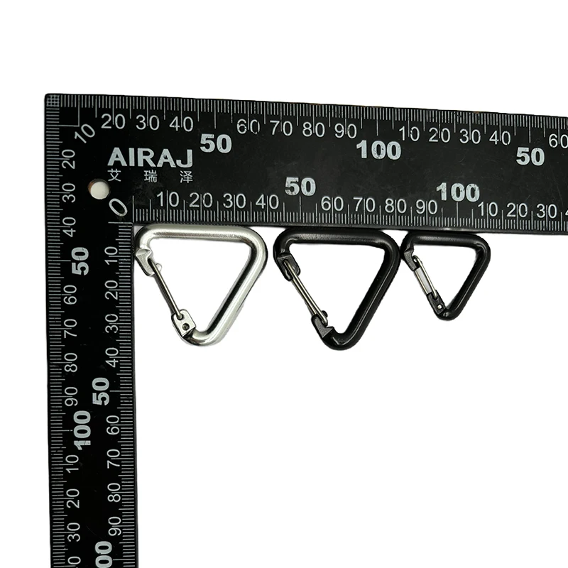 China Factory Wholesale 60MM Triangle Carabiner Mini Clip Custom Carabiners Aluminum Carabiner Clip Hook Keychain