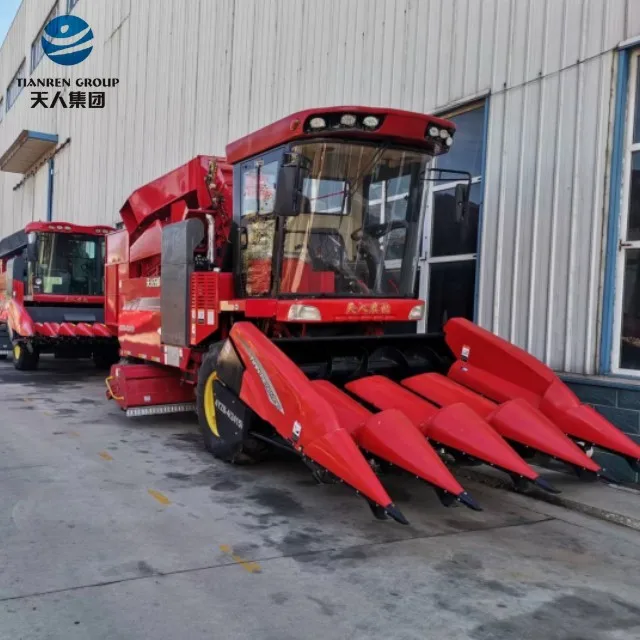 Corn Picker Machine with Chopping Corn Stalk 4rows Corn Harvester Manufacturer