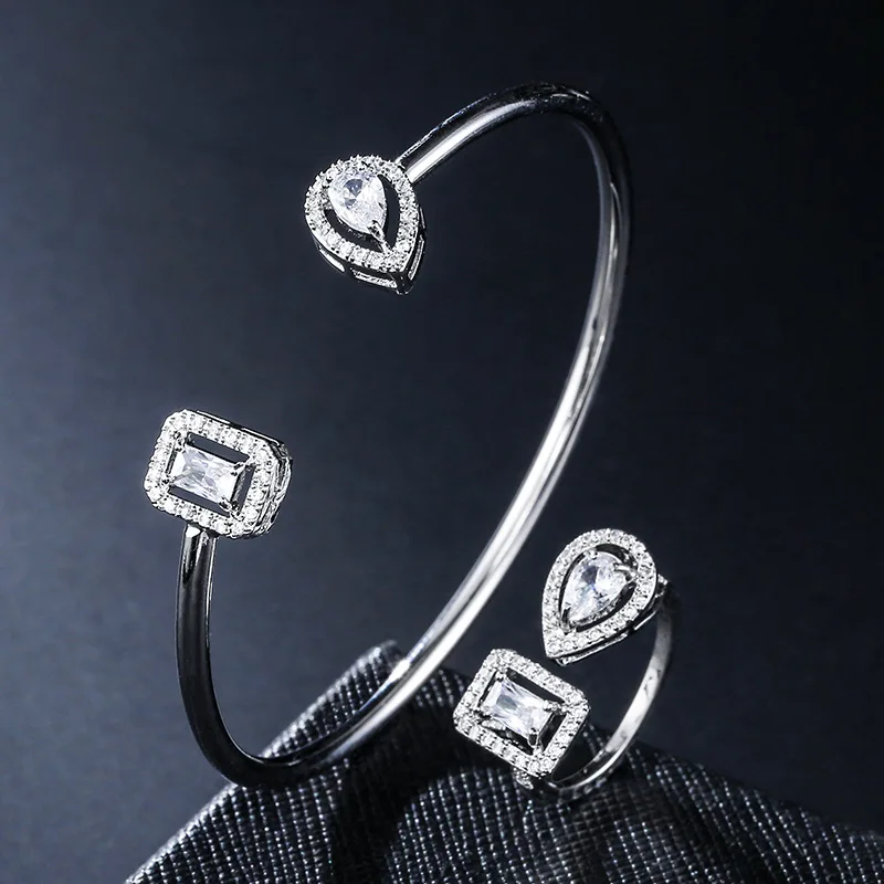 INS Style White Gold Plating Sparkling Full Crystal Heart Shape Bangles Square Geometric Full Cubic Zircon Diamond Open Bangles