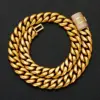 Gold letter buckle O