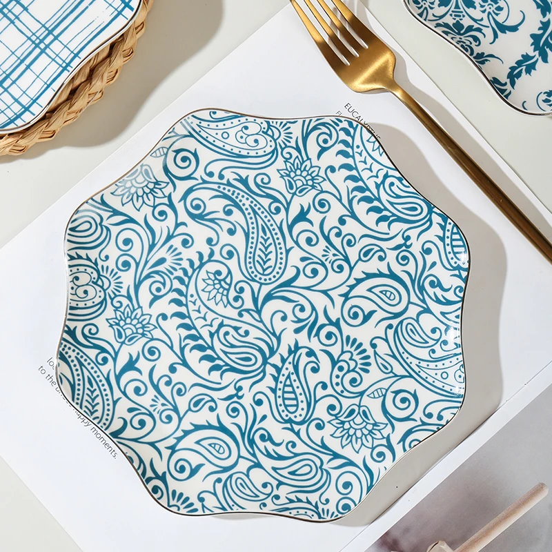 Factory Supply 8 Inch Large Size Serving Plate Vintage Blue Porcelain Dinner Plates Eco-Friendly Ceramic Plate for Salad factory