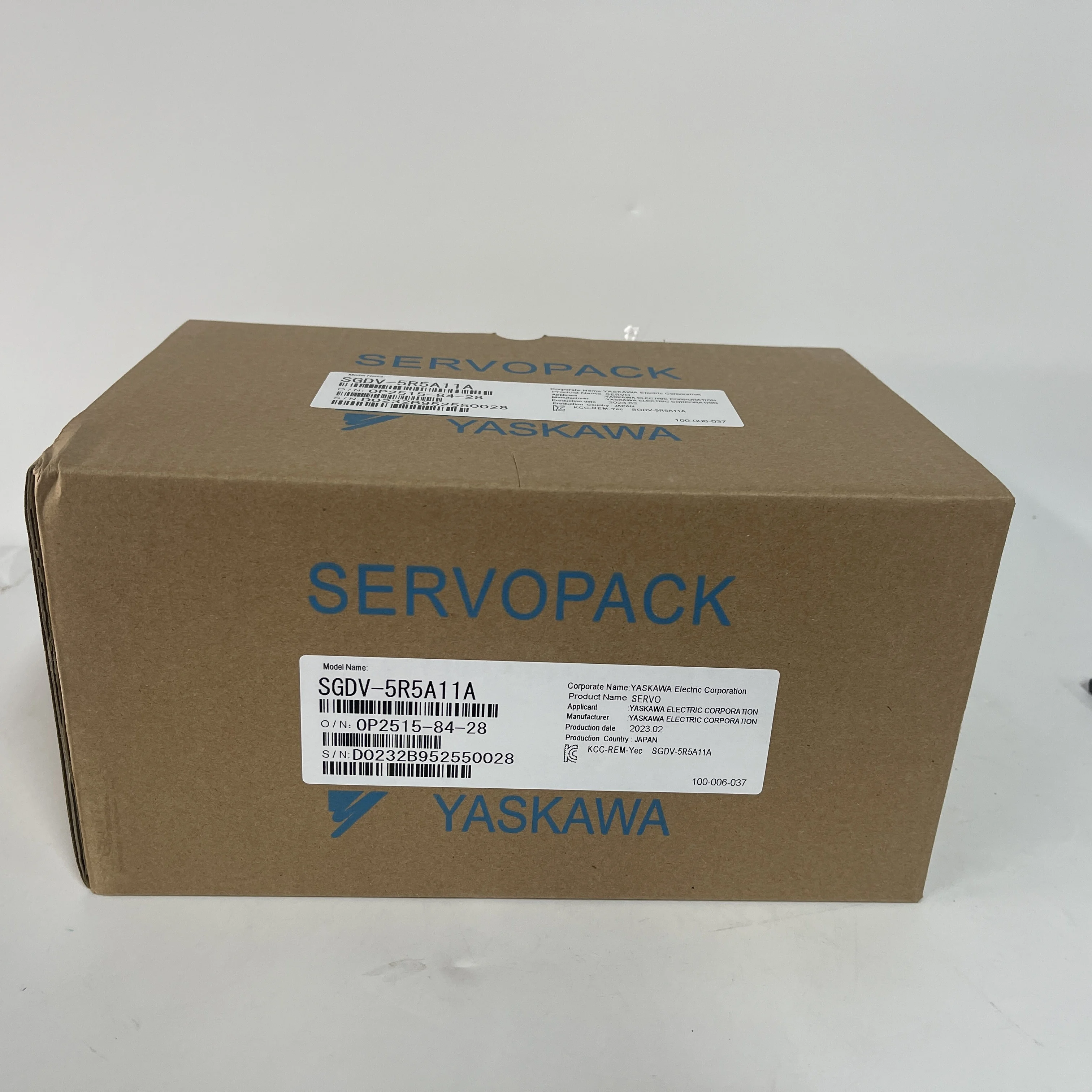 YASKAWA Servopack Servo Amplifier SGDV-5R5A11A YASKAWA Servopack Servo Amplifier SGDV-5R5A11A