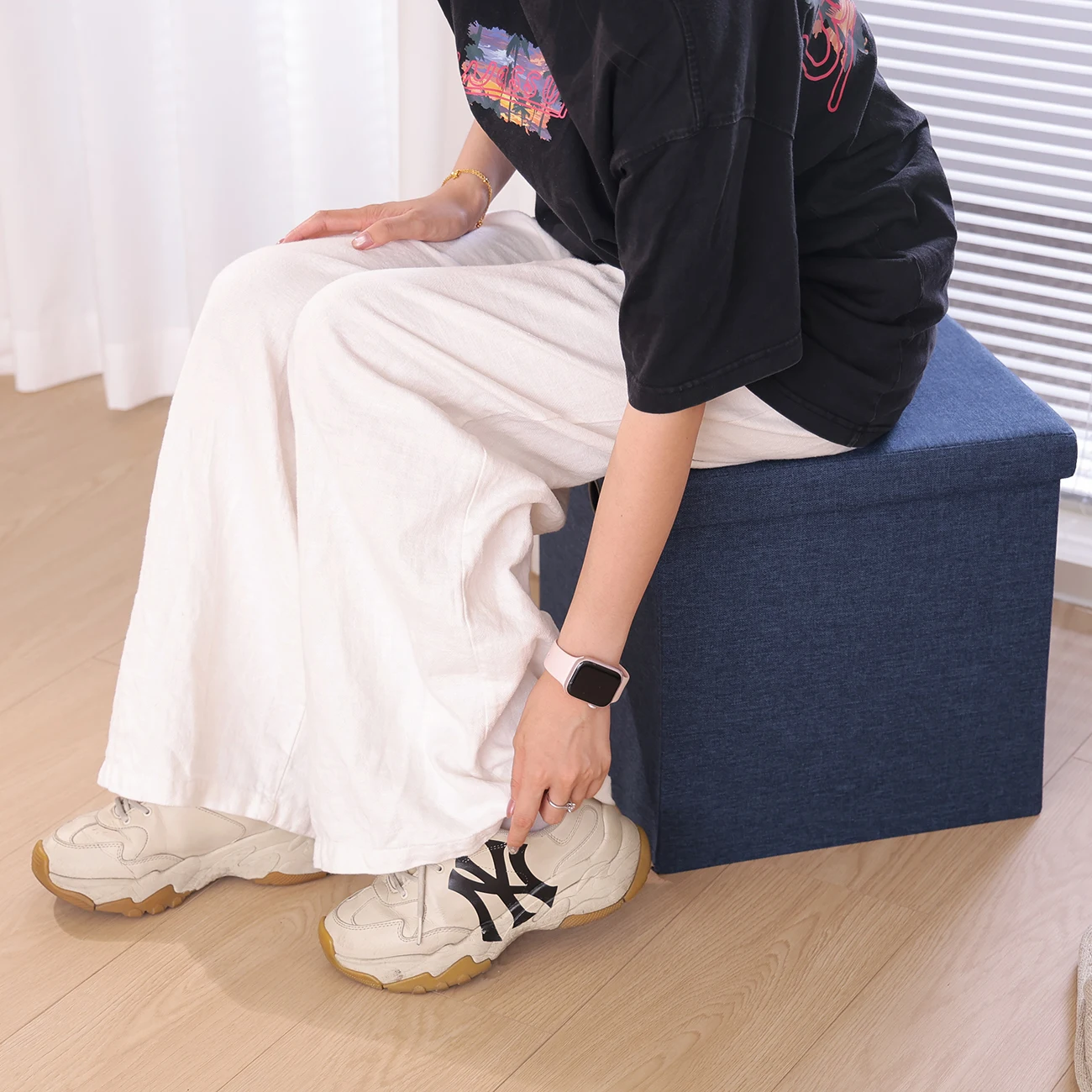 China High Quality Folding Storage Ottoman for Furniture Storage Foot Stool Foldable Seat Box
