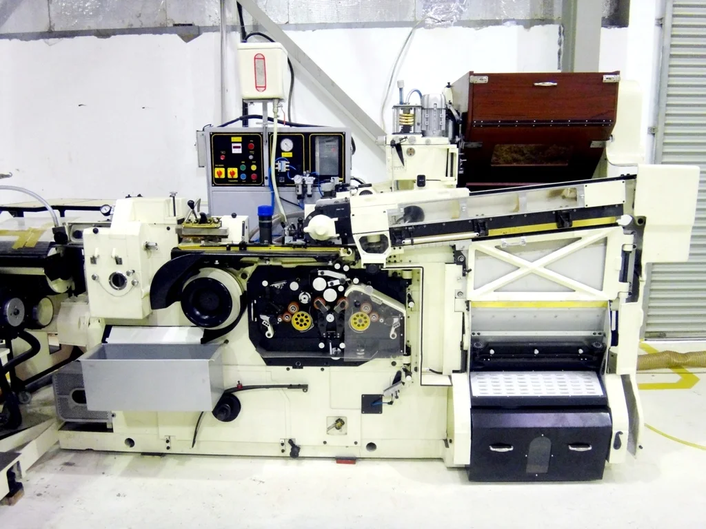 Сигарета машина для изготовления MK-8 D с макс. 15 табак высокоскоростная сигарета