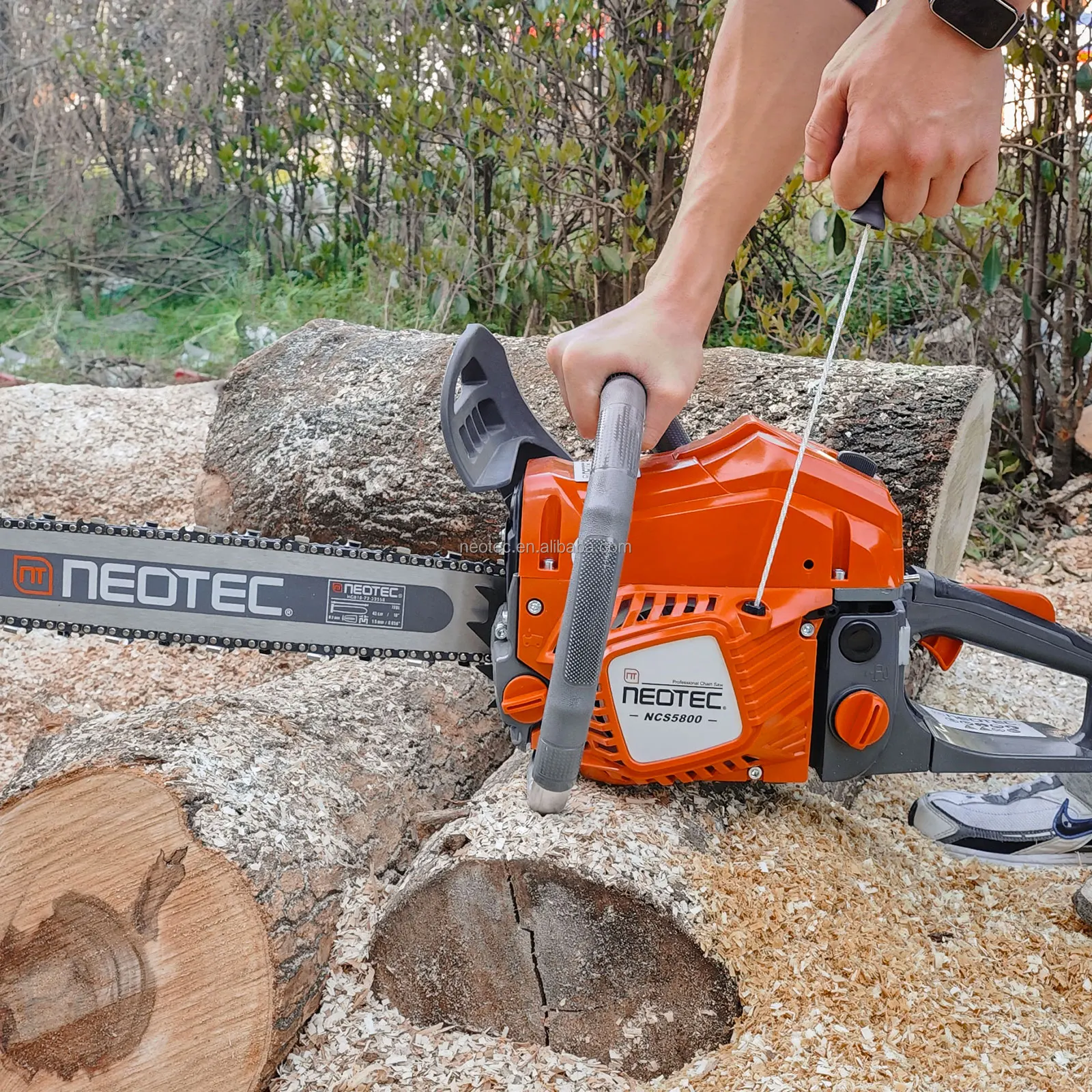 ネコマジン NEOTEC Chainsaw 58cc - Powerful Tree Cutting Machine