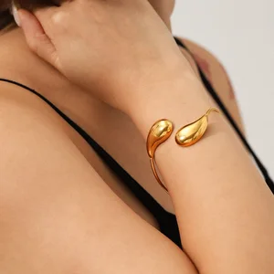 MW 18K Gold Heart Water Drop Pendant Jewelry Gift for Christmas Mother's Day Wedding Bridal Stainless Steel Unique Cuff Bangle